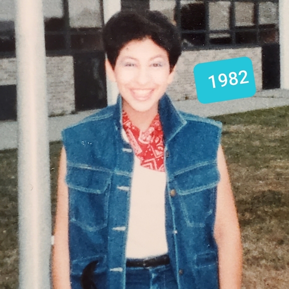 Meet your Posher, Maria-Victoria - Picture 2 of 5